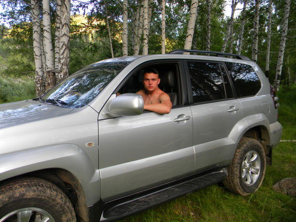 Евгений Мельников