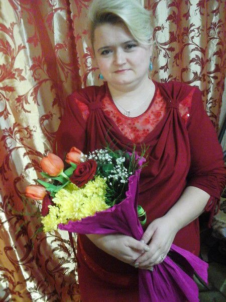 Лена Семенова