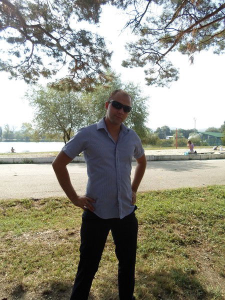 Сергей Ларин