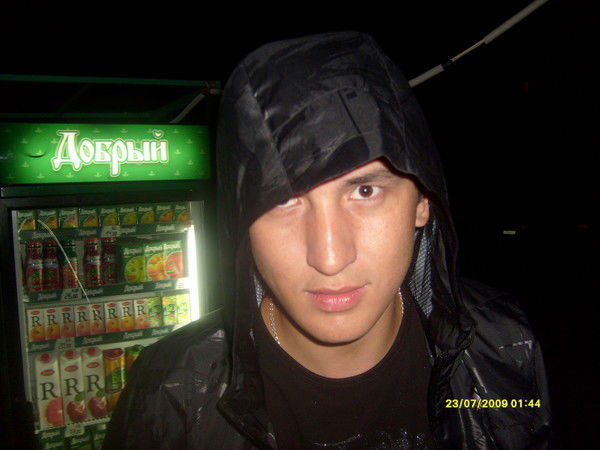 Неизвестно Неизвестно