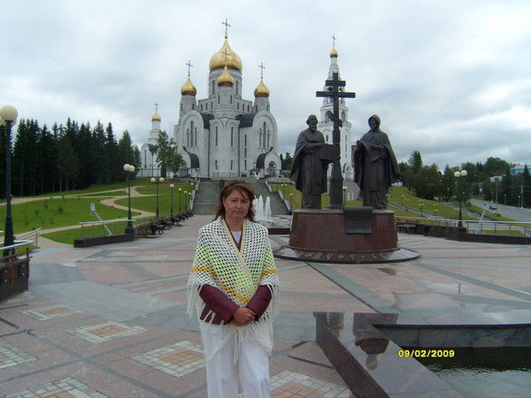 Любовь Лазоренко