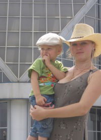 Лена Алексеенко