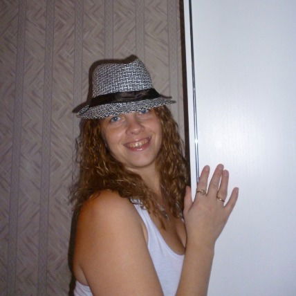 Натали Дюжикова