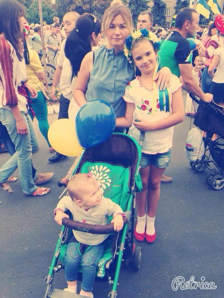 Юля Комышан