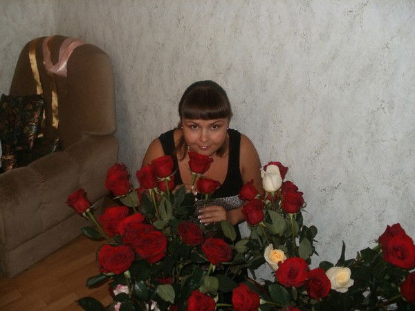 Алёна Кмина