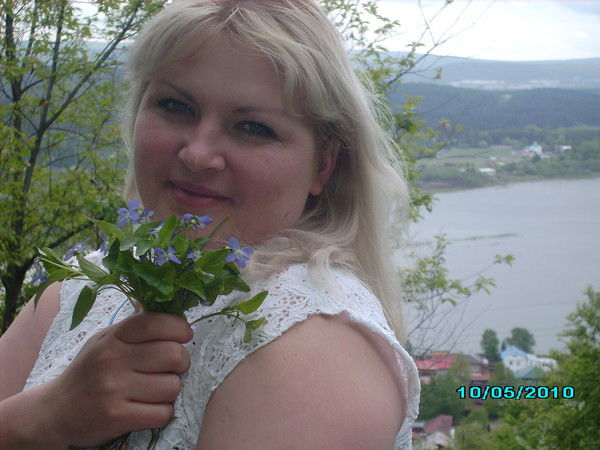 Елена Балаева