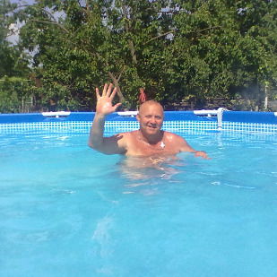 Виктор Колозенко