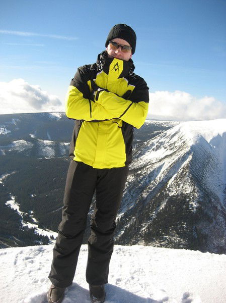 Леонид Атрашков