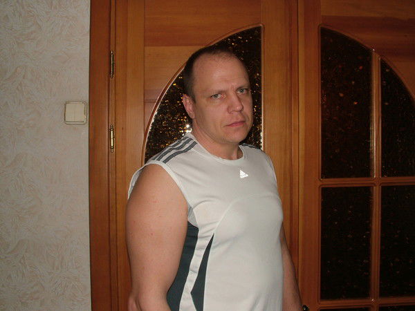 Дмитрий Максимов