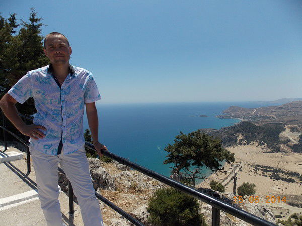 Дмитрий Монахов