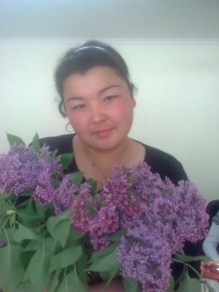 Наку Сапаева