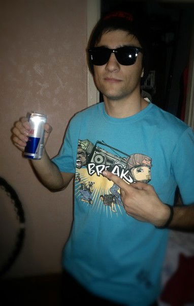 Ислам Арифович