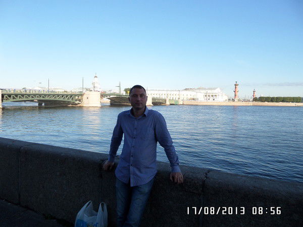 Владимир Белов