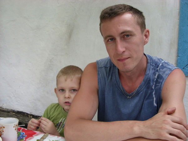 Максим Олейников