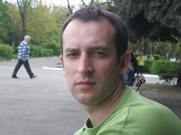 Женя Литвинов