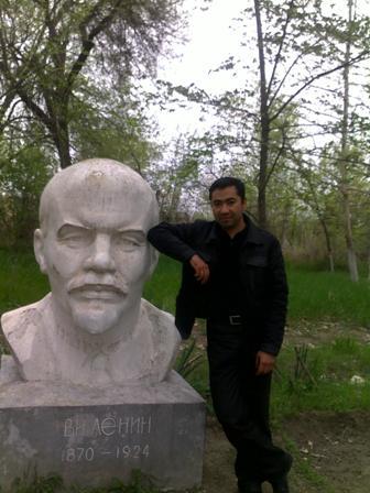 Азиз Расулов