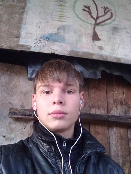 Денис Ананьев