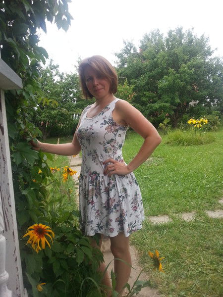 Елена Елена