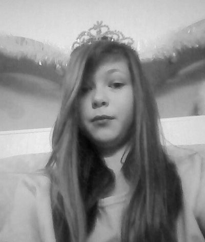 Лиза Тиханова