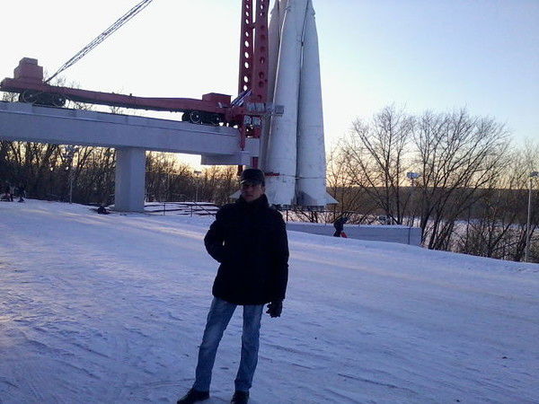 Александр Гнездилов