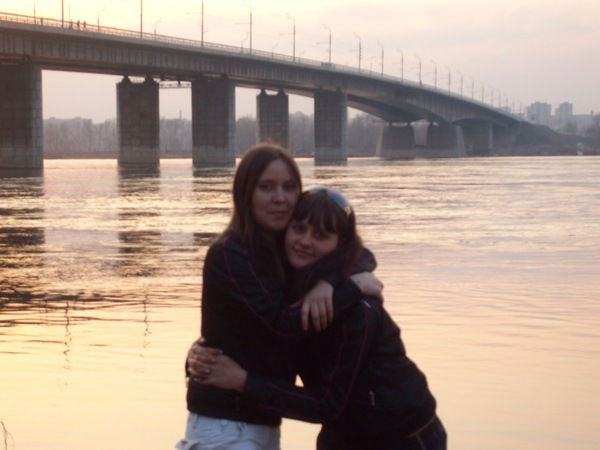 Анна Леонтьева