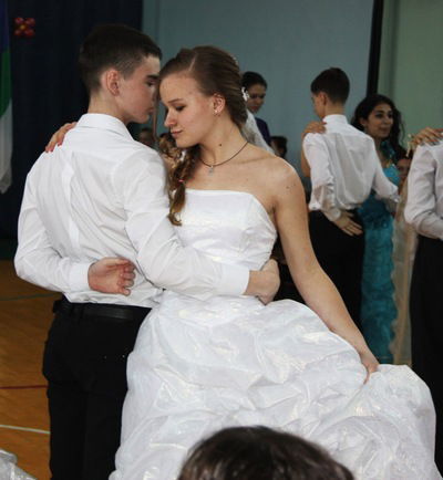 Аня Гарипова