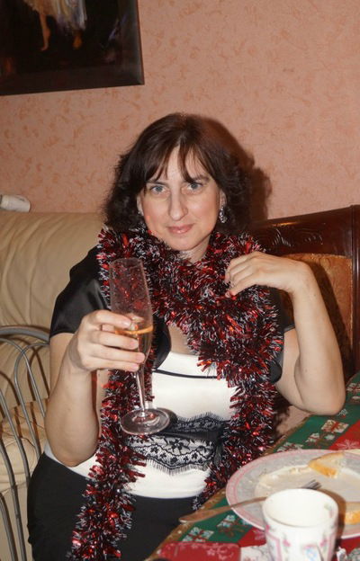 Влада Золотарева