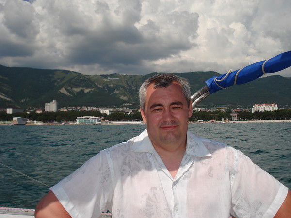 Дмитрий Алексеенко