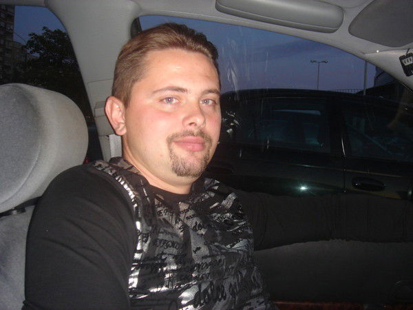 Максим Головаченко