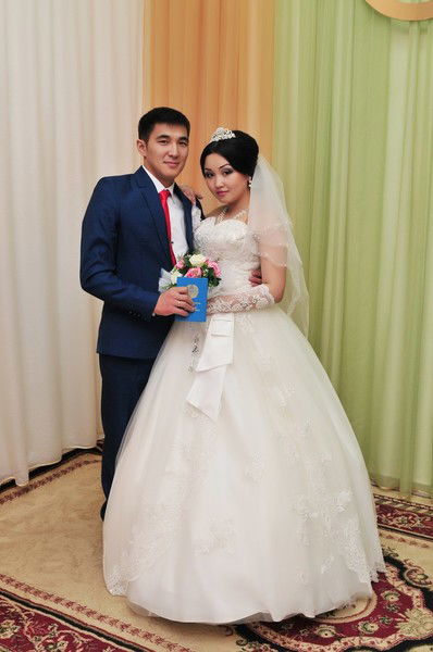 Асия Узбекова