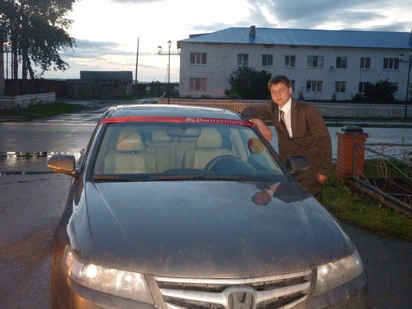 Денис Жуков