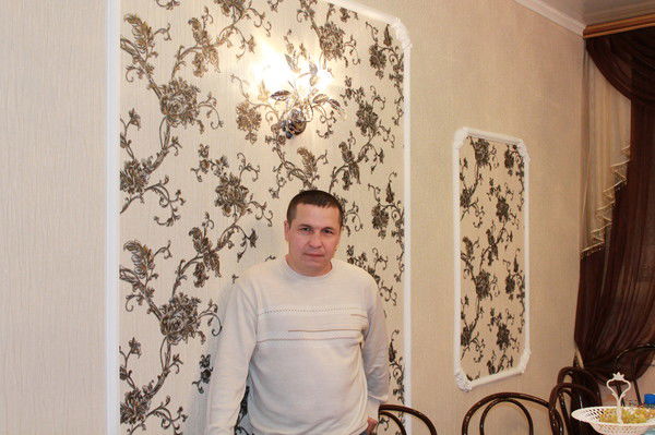 Василий Веселов