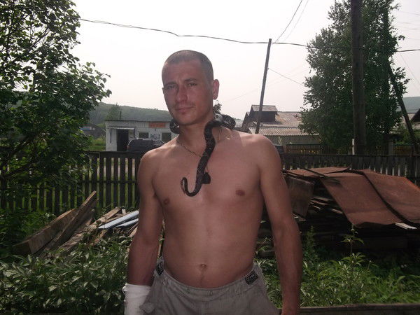 Саня Назаров