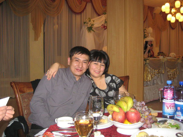 Женис Мауленов