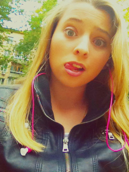 Маша Шутова