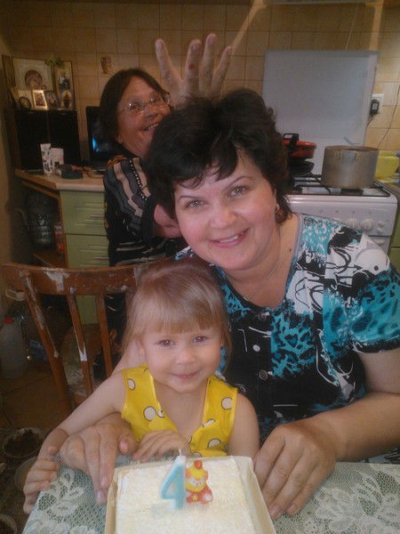 Елена Нарежникова