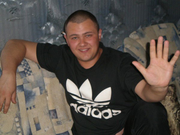 Максим Папанин