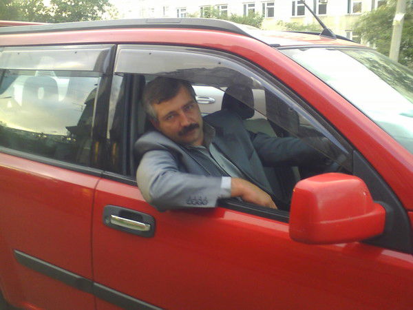 Денис Дубров