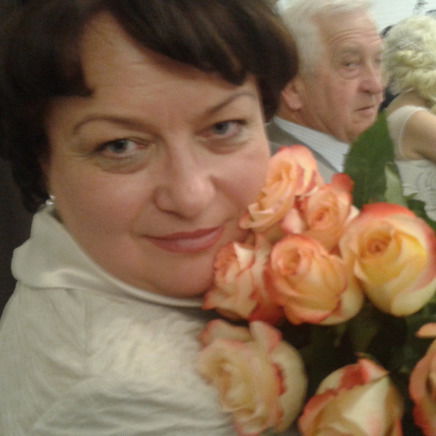 Марина Попова