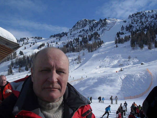 Александр Смольянинов