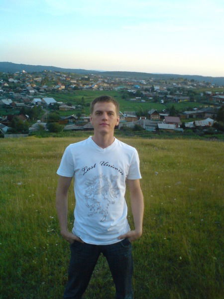 Максим Скоробогатов