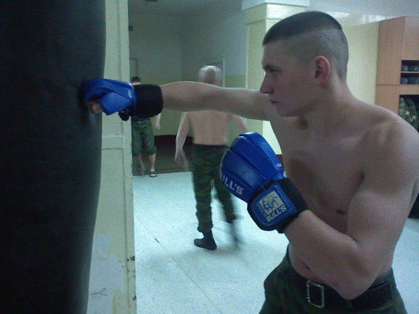 Александр Кириенко