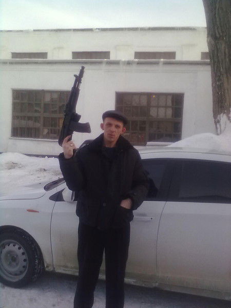 Владимир Попов