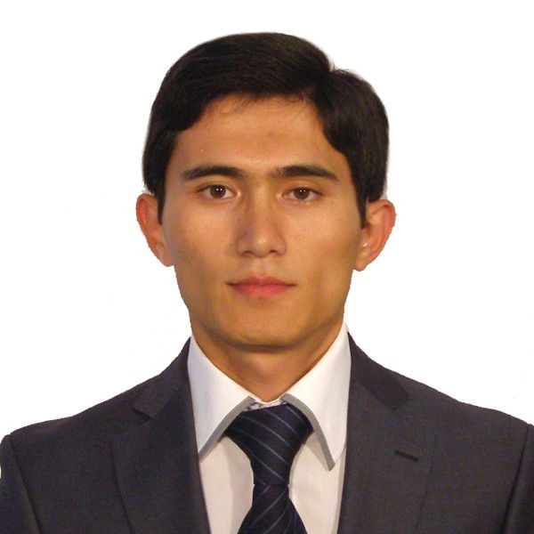 Ахрор Холмирзаев