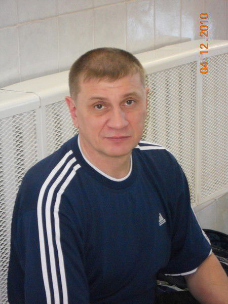 Евгений Научу Плавать