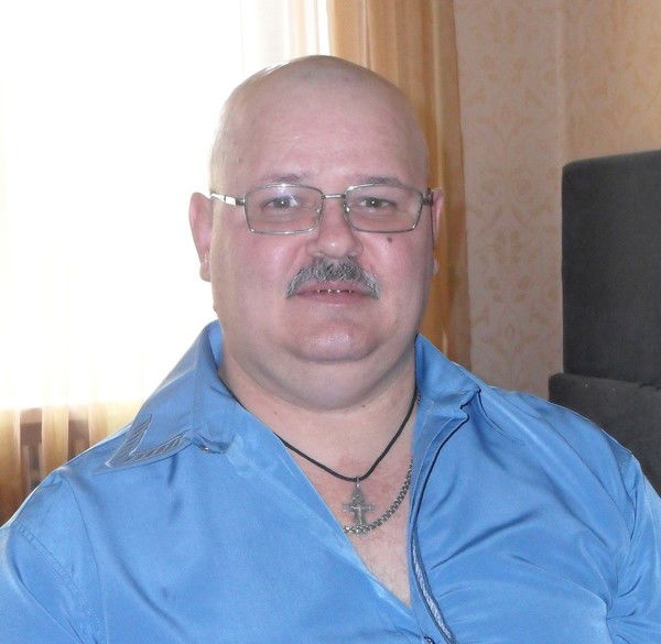 Олег Коваленко