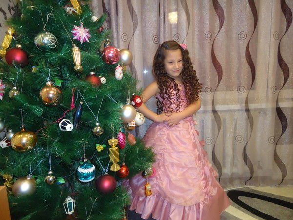 Карина Естерекова