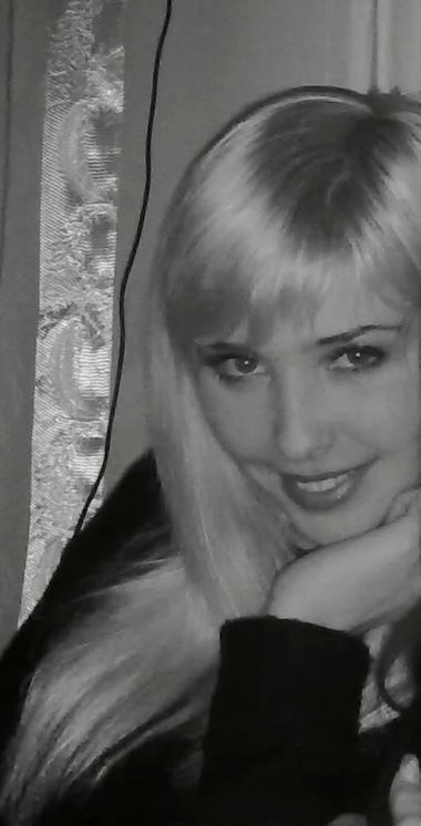 Оксана Суханова