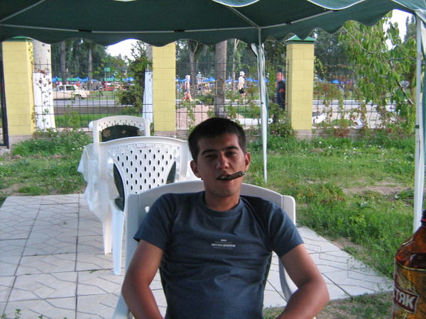 Шерзод Султанов