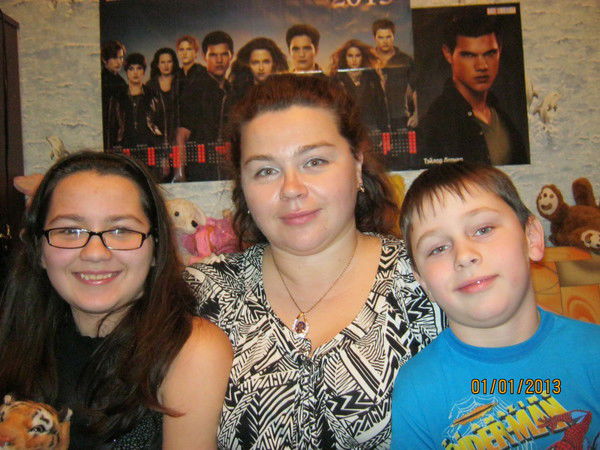 Юля Мельник